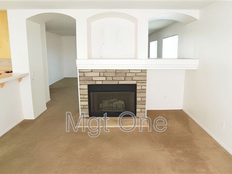 15575 Sage Ct - Photo 4 of 7