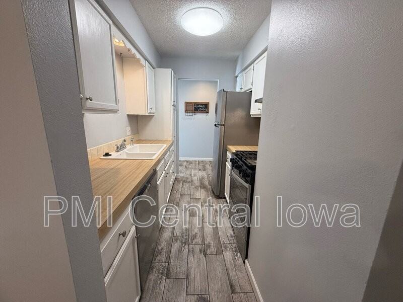 2843 Se 20th St - Photo 6 of 18