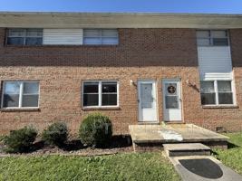 featured image of 1404 Bloomingdale Rd #A7