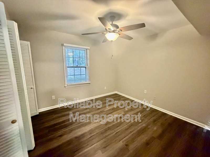 7717 Fiesta Way - Photo 6 of 19