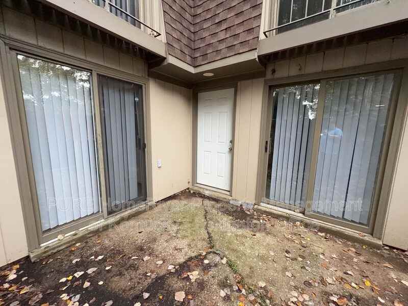 429 Darby Creek Rd #D - Photo 3 of 18
