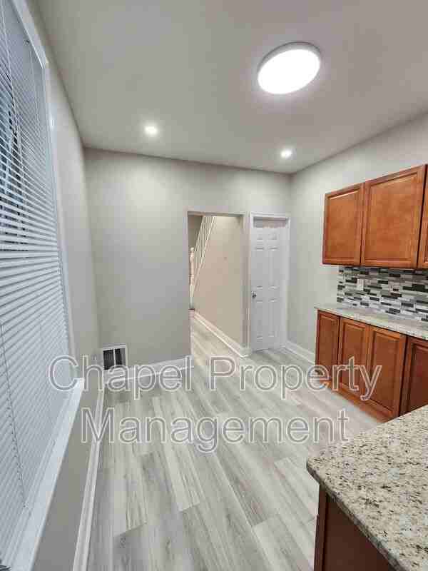 1338 N 27th St - Photo 7 of 23