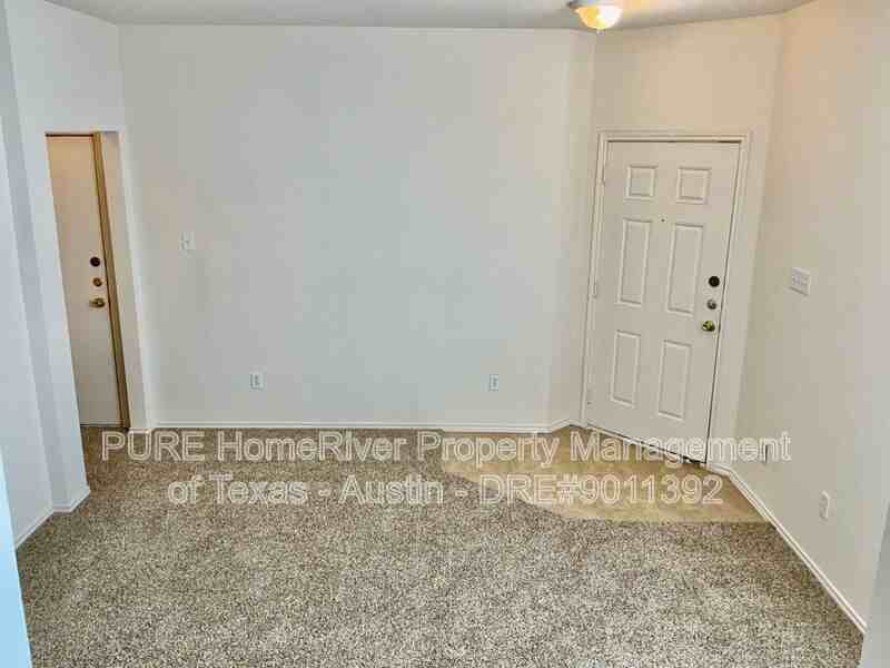 708 Jane Austen Trl #A - Photo 4 of 32