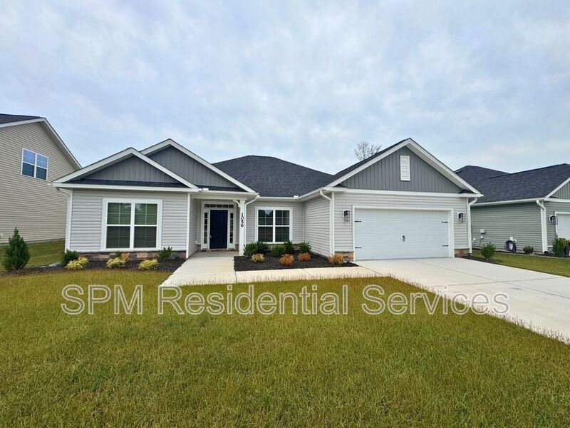 1056 W Wood Creek Rd Ne