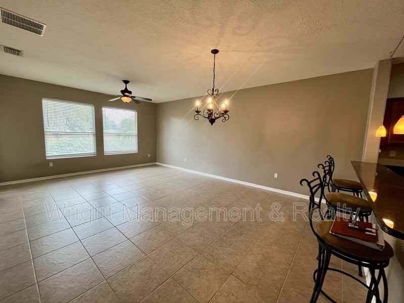 1040 Orca Ct - Photo 7 of 29