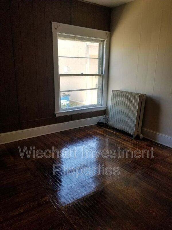 215 1/2 W Wayne St - Photo 5 of 6