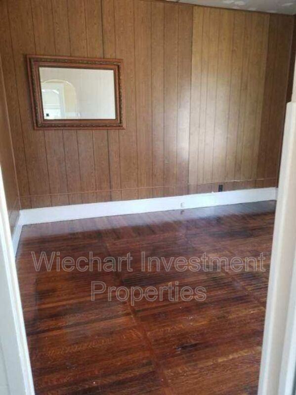 215 1/2 W Wayne St - Photo 6 of 6