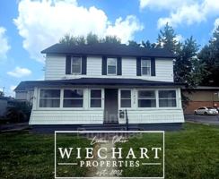 featured image of 1434 Oakland Pkwy