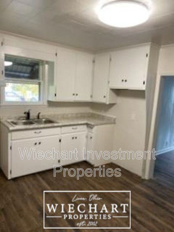 1434 Oakland Pkwy - Photo 7 of 15
