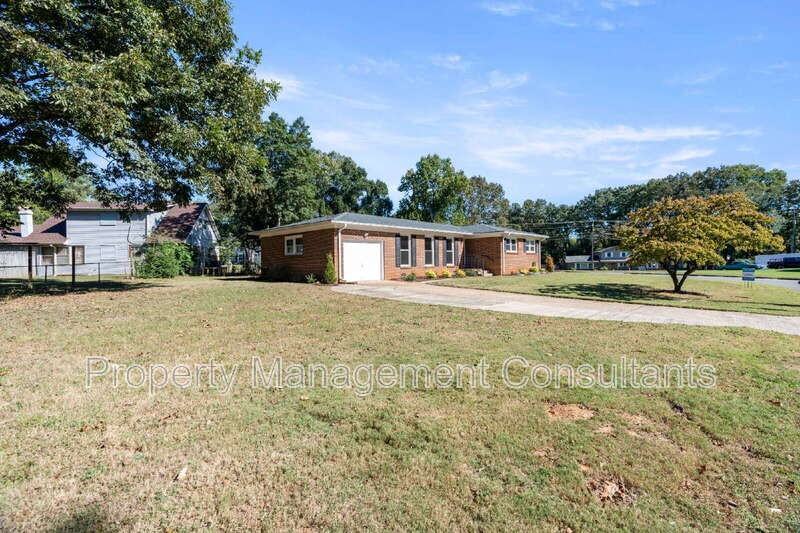 3200 W Helena Dr Nw - Photo 2 of 32