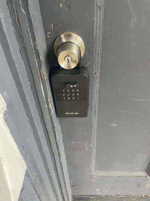 7808 Lloyd Ave - Photo 4 of 22