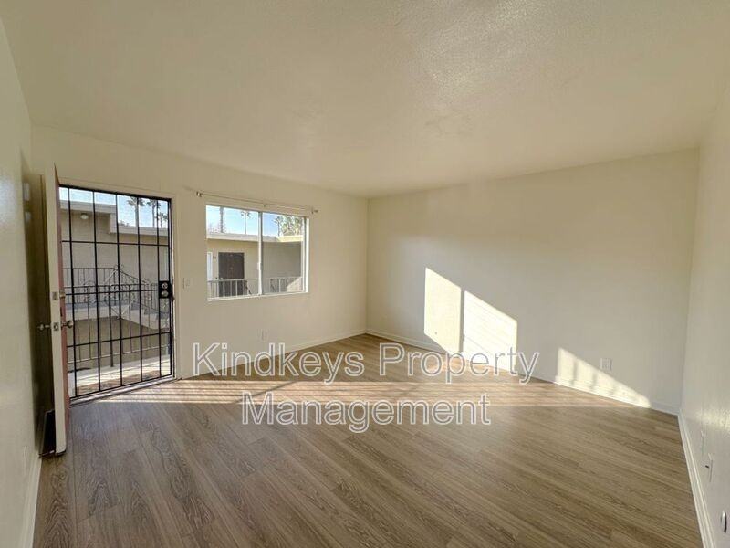 7791 Linda Vista Rd #16 - Photo 3 of 14