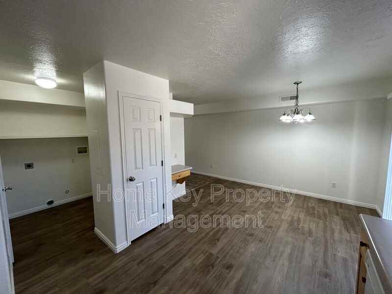 1735 Wn #1604 - Photo 6 of 27