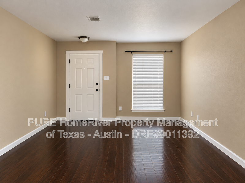 901 Flatters Way - Photo 2 of 40