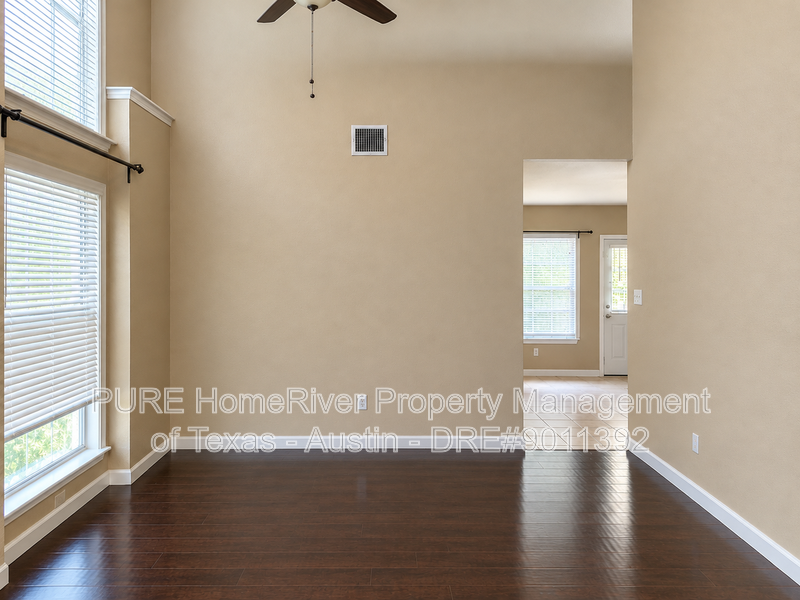 901 Flatters Way - Photo 3 of 40