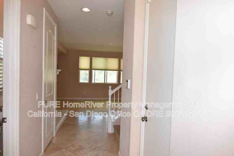 3868 Lake Circle Dr - Photo 2 of 31