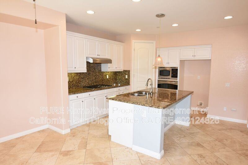 3868 Lake Circle Dr - Photo 5 of 31