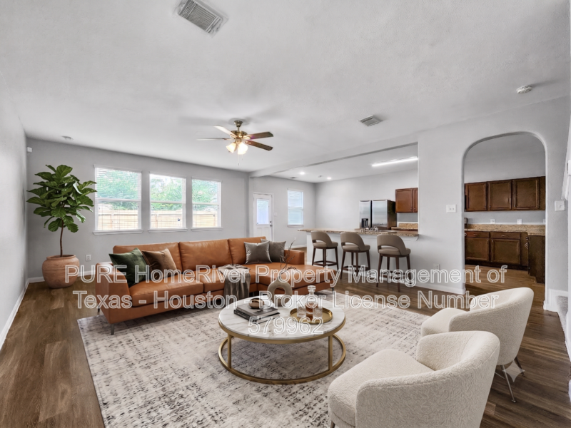 10311 Urban Oak Trl - Photo 4 of 30
