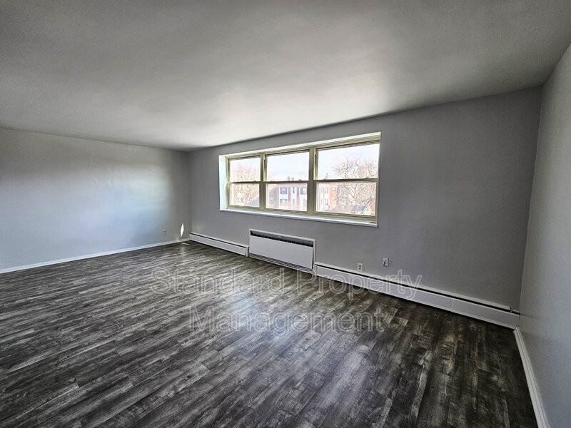 1974 Delaware Ave #6 - Photo 2 of 6