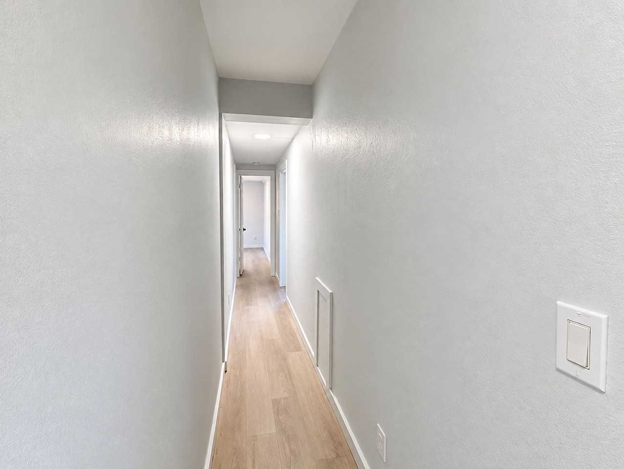2845 64th Ter S - Photo 5 of 28