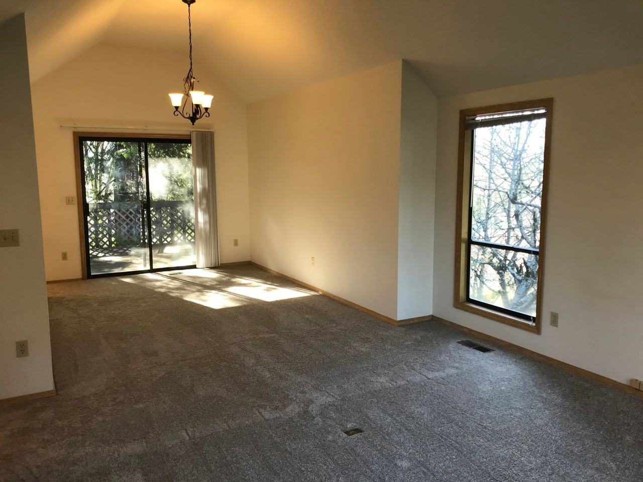 9570 Sw Millen Dr - Photo 5 of 38