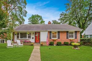 featured image of 10021 Greenock Rd