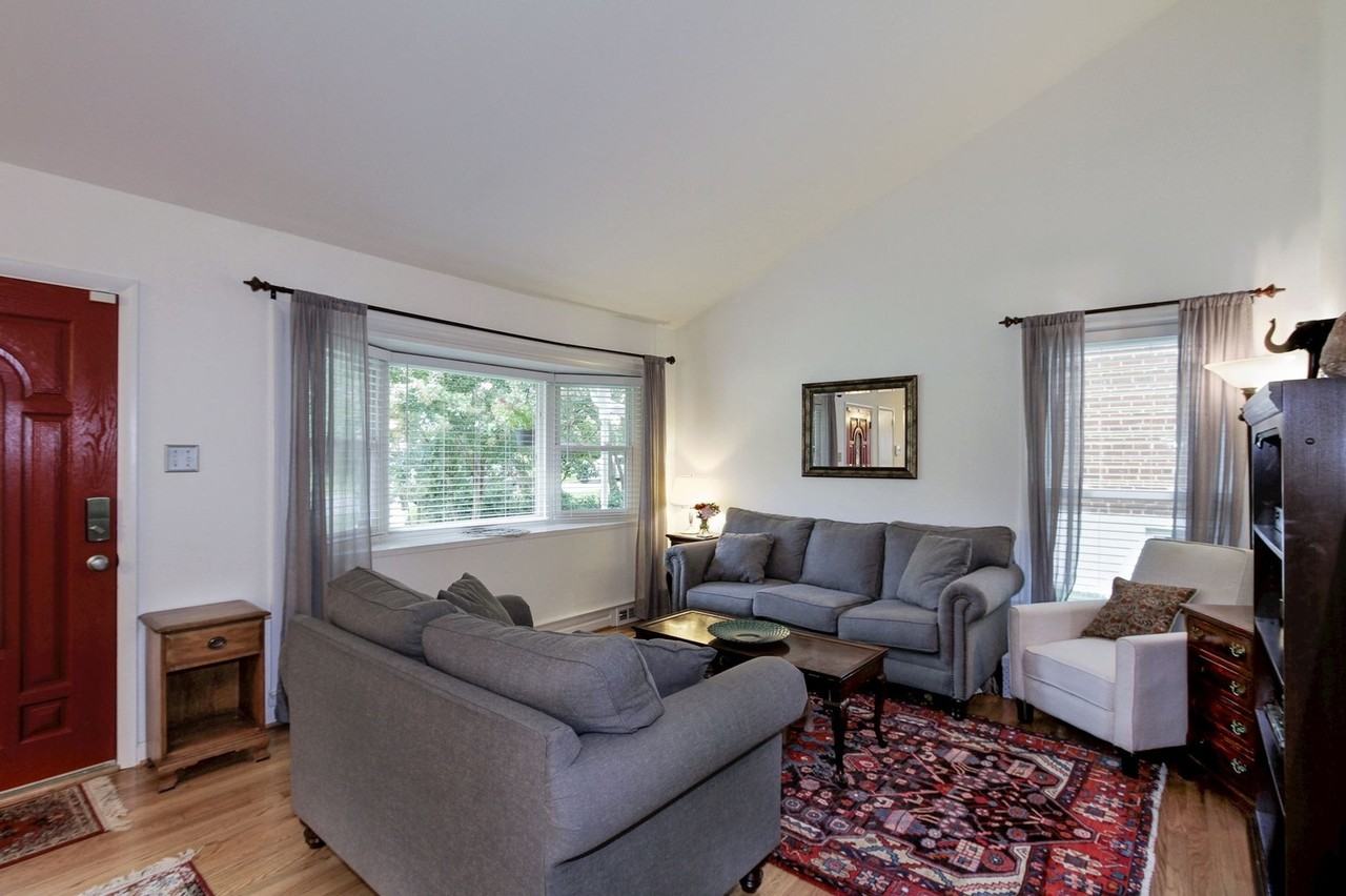 10021 Greenock Rd - Photo 4 of 32
