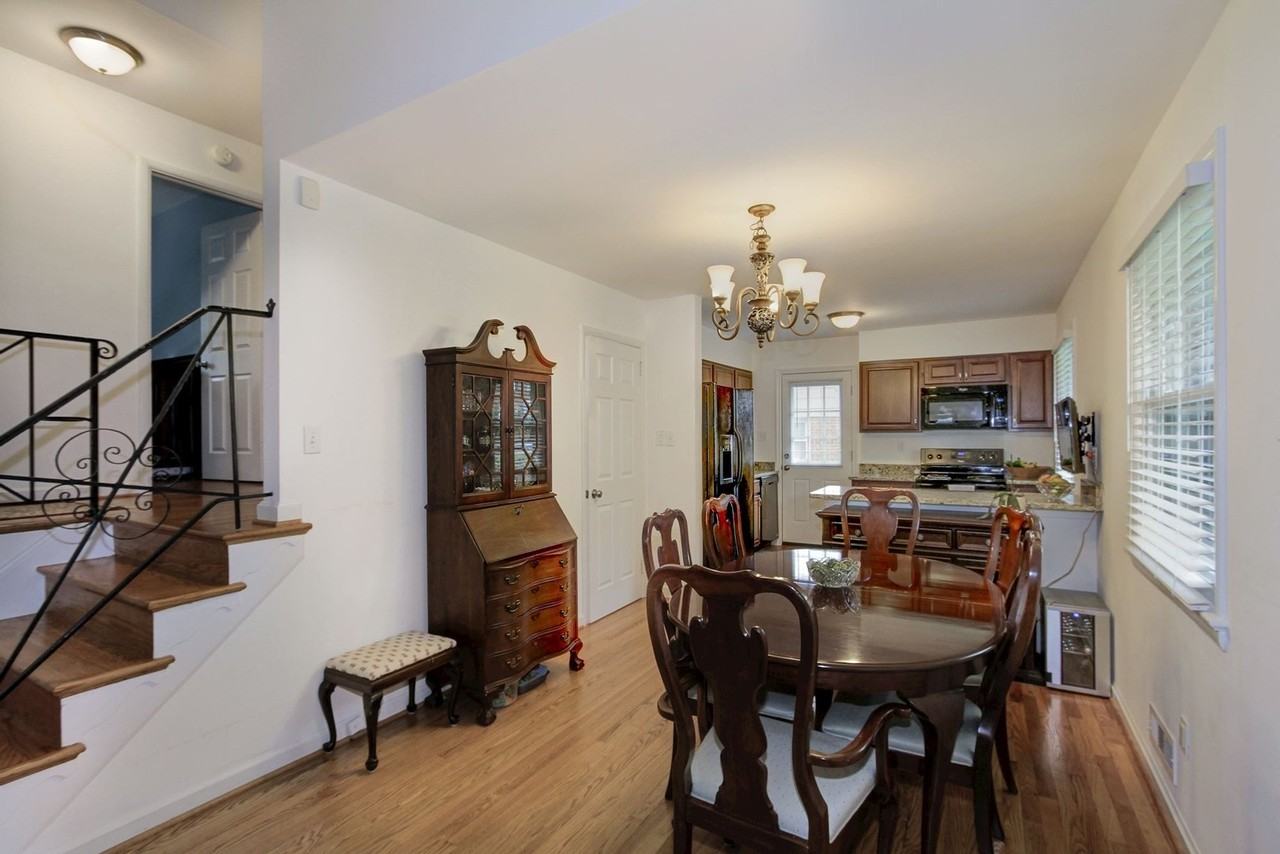 10021 Greenock Rd - Photo 6 of 32
