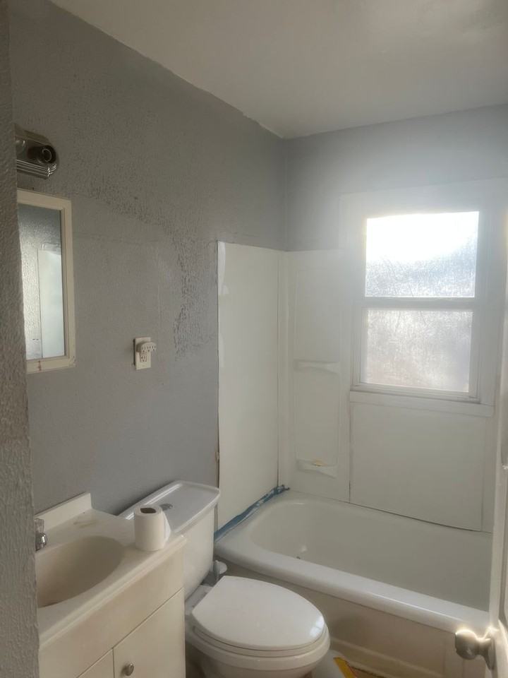 7747 Rosemont Ave - Photo 6 of 6
