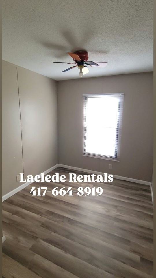 23653 Nevada Dr - Photo 4 of 7
