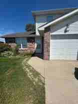 3 bed 2 bath newly remodeled duplex. - Photo 1 of 1