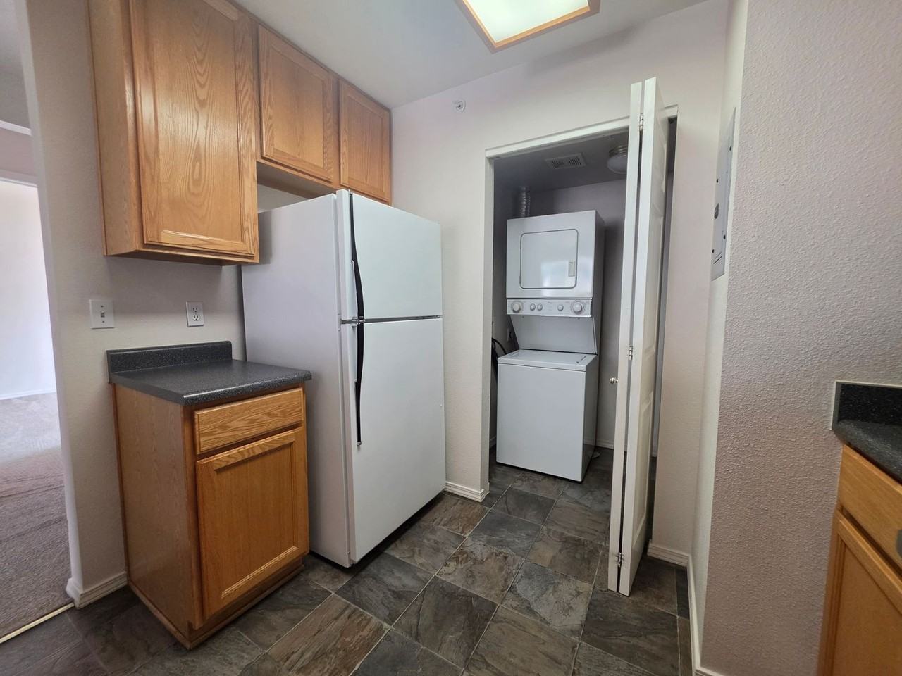 2850 Aurora Ave - Photo 5 of 18