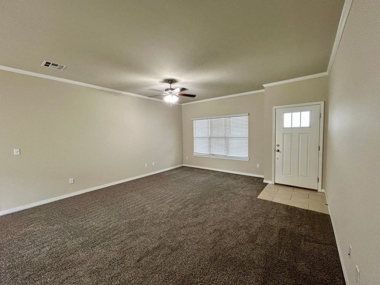 1715 W 21st Ave - Photo 3 of 22