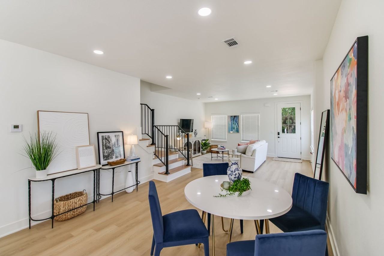 1124 W 10th Ave - Photo 5 of 17