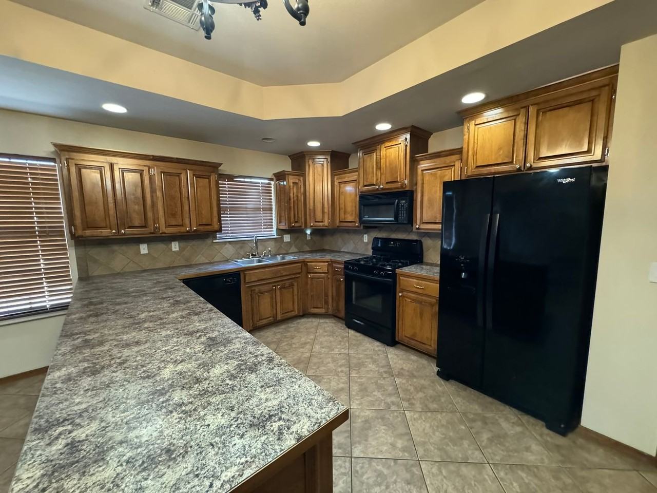2023 N Briarwood St - Photo 3 of 20