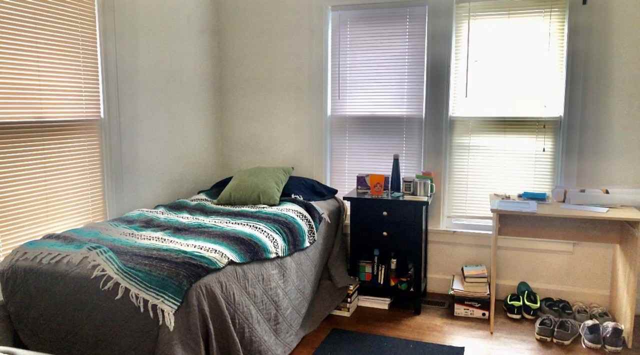 1012 S Duck St - Photo 4 of 15