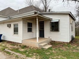 featured image of 1115 S Husband St