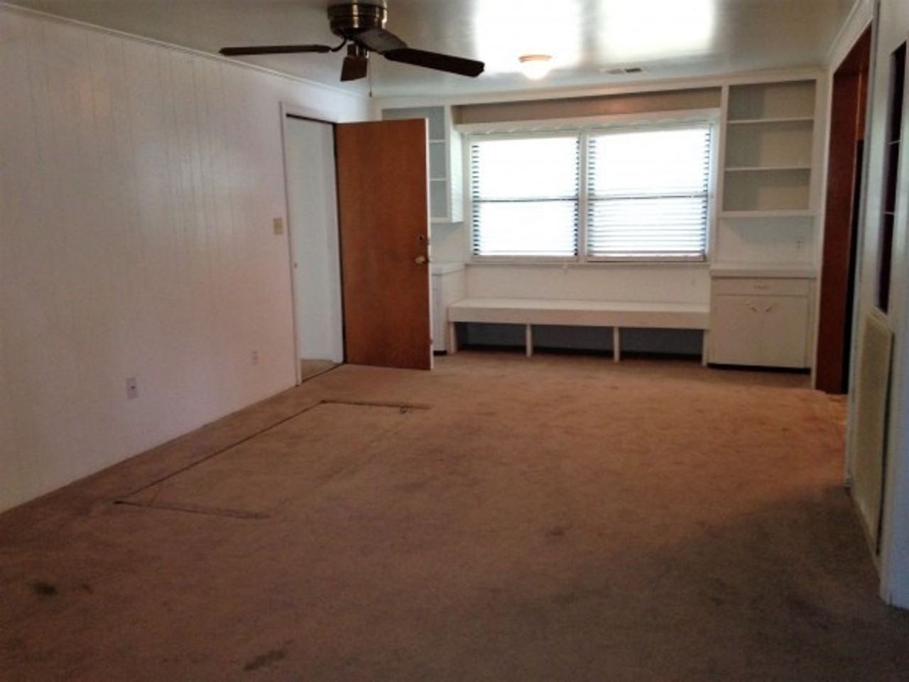 1319 W 8th Ave - Photo 5 of 9