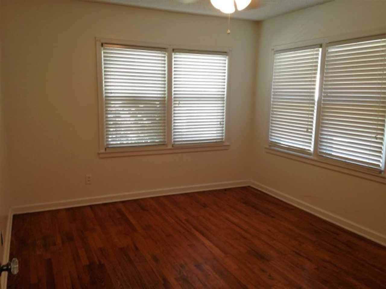 1319 W 8th Ave - Photo 6 of 9