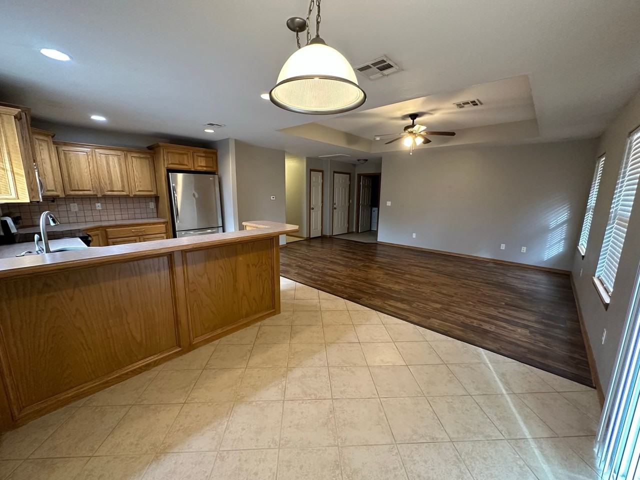 1403 S August St - Photo 4 of 22