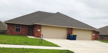 featured image of 1718 W 24th Ave