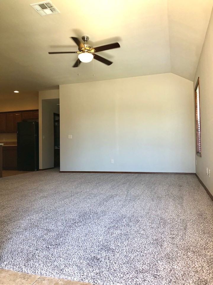 1718 W 24th Ave - Photo 3 of 25