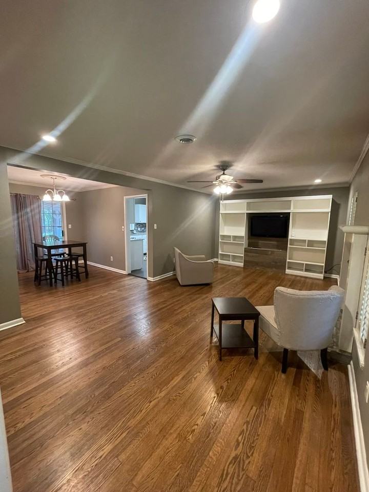 805 W Franklin Ln - Photo 6 of 24