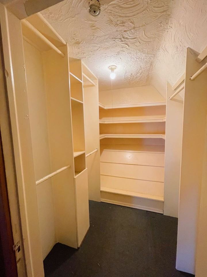 115 S Melrose Dr - Photo 5 of 14
