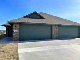 featured image of 1622 W 23rd Ave