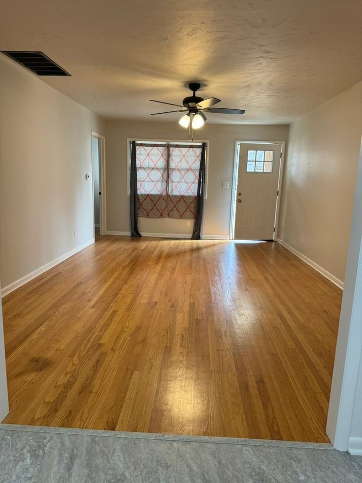 614 S Kings St - Photo 2 of 23
