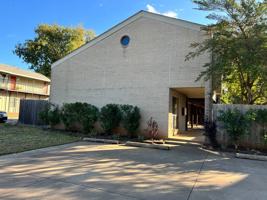 featured image of 319 S West St