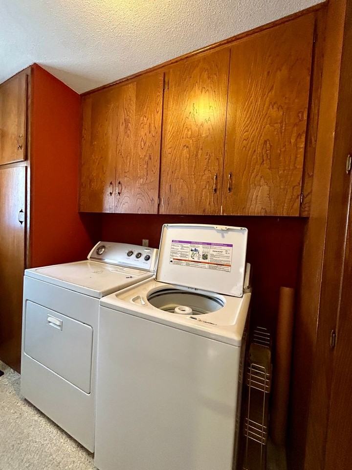 2207 W 8th Ave - Photo 7 of 24