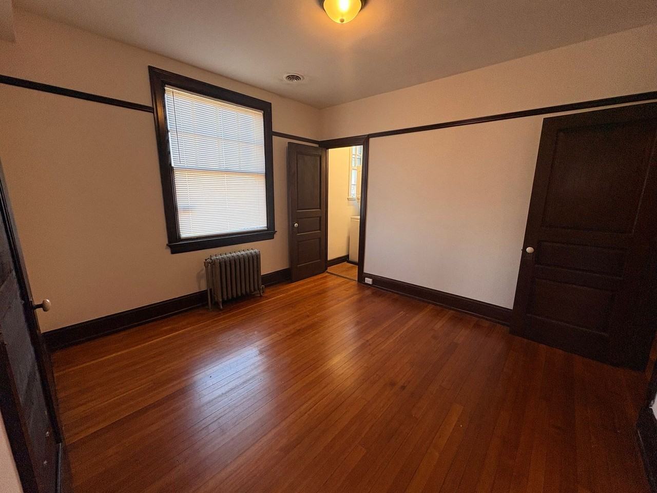 203 S George Street - Photo 4 of 19
