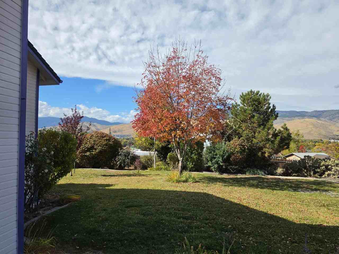 2370 Damon Rd - Photo 5 of 9